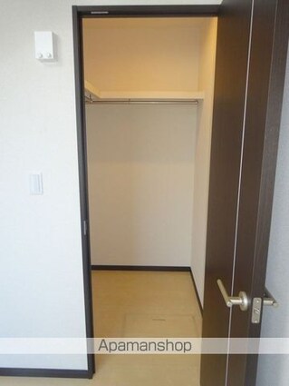 和歌山県和歌山市西高松１丁目[1LDK/37.35m2]の収納