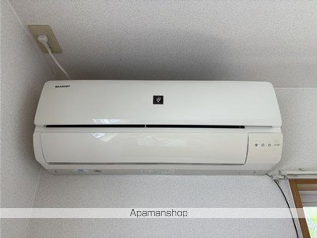 ヨーロピアンシャレー光の森北 F棟の内装写真