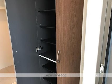 キャトルセゾン[1LDK/45.14m2]の玄関