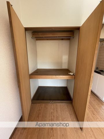 シャトーレ中里の内装写真