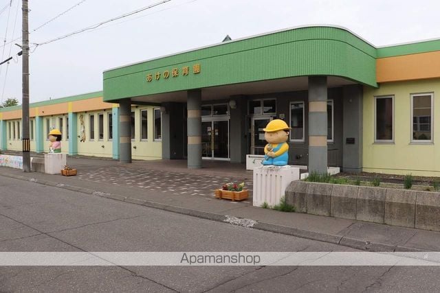 グリシーヌ・ルージュの周辺写真
