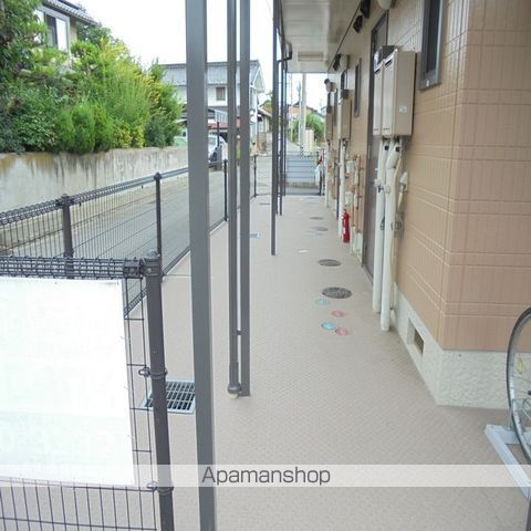 サンメゾンの玄関写真