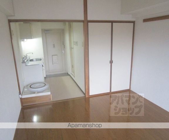 メイプル渡辺Iの内装写真