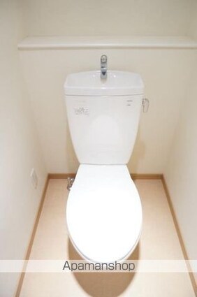 東京都新宿区余丁町[3LDK/63.21m2]のトイレ