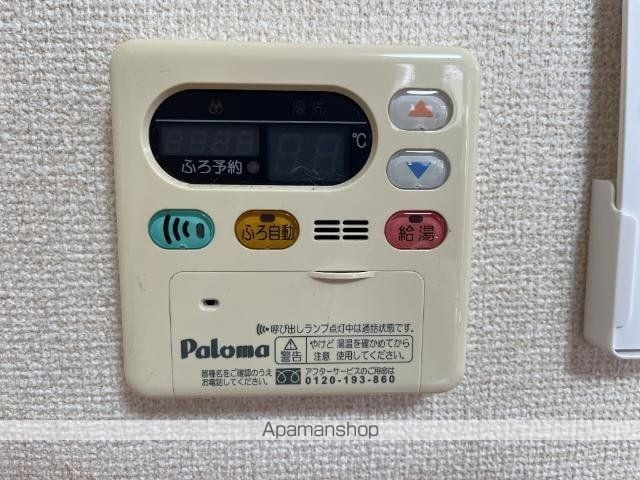 クレメント駒木Cの内装写真