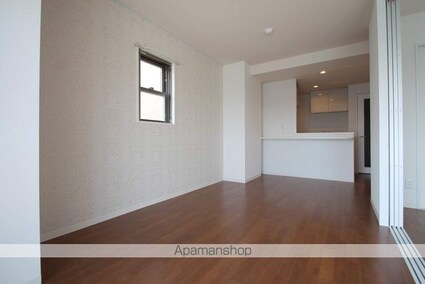 ＧＲＡＮＤ　ＥＡＳＴ高松町[1LDK/40.33m2]の内装1