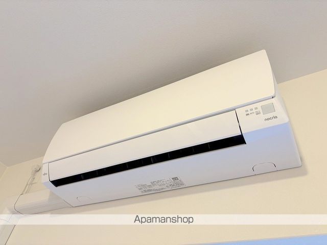 SPRANDID Xの内装写真
