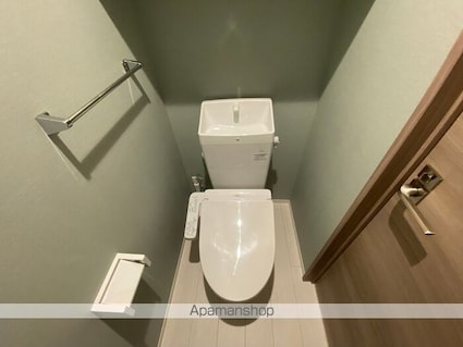 セレスティア鳴神[1LDK/45.38m2]のトイレ