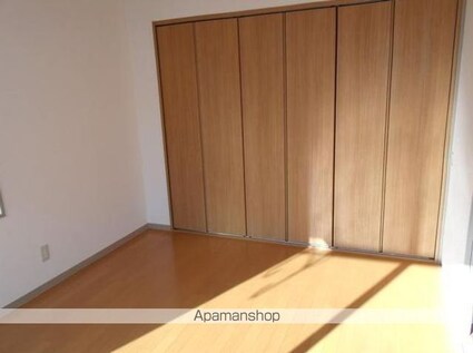 コーポ中央[1DK/30m2]の収納