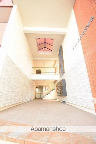 グレイス荒田壱番館の玄関写真