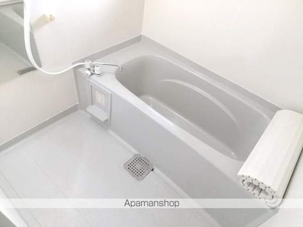 フォレスト・マルミ[3LDK/65.46m2]のバス