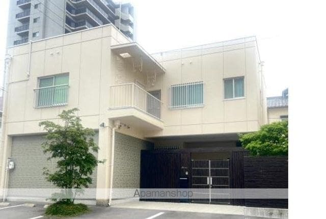 ＪＲ高徳線 栗林駅 徒歩9分 2階建 築47年の外観写真