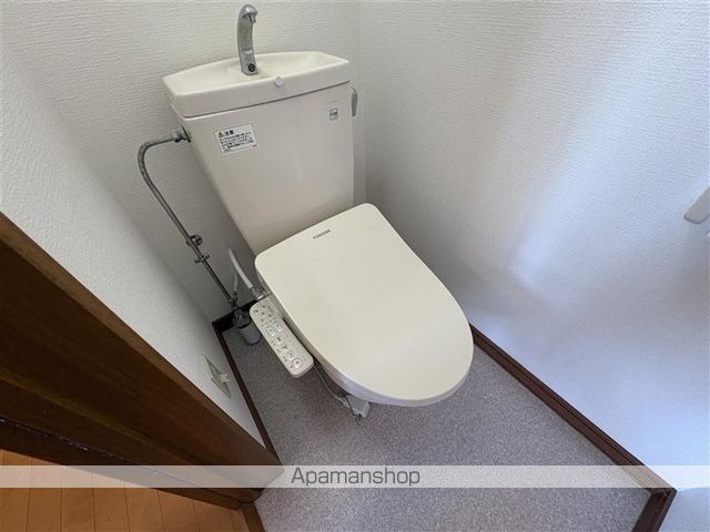 フリューゲルの内装写真
