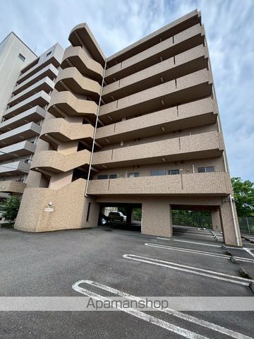 フルーヴの外観写真
