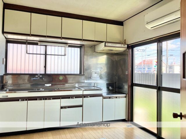 西武鉄道拝島線 東大和市駅 徒歩16分 2階建 築44年の内装写真