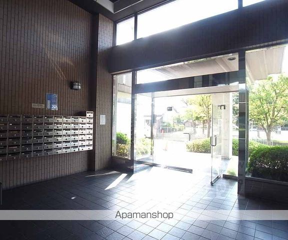 DETOMー1京都外大南の玄関写真