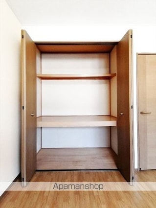 コンチェルト中央　Ｄ棟[2DK/45.42m2]の収納