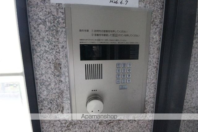 シャルマン財官Iの玄関写真
