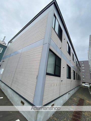 レオパレスフロラシオンの外観写真