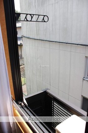 レオパレス本郷Ｂ[1K/28.02m2]のバルコニー