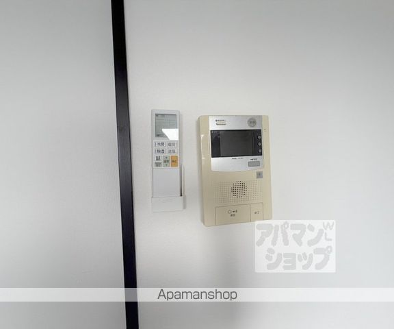 ヴァンヴェルデ西京極の内装写真