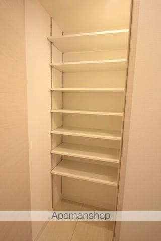 FIRSTFIORE九条の内装写真
