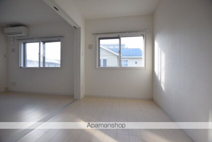 グランツァイト八幡[2K/31.91m2]の内装2