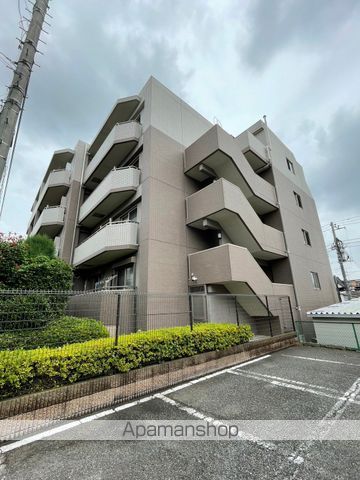 グリーンフィールド小竹向原の外観写真
