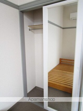 レオパレスエスポワール[1K/20.28m2]の収納