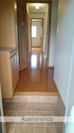 クラールＳ・Ｓ　Ｂ棟[1LDK/45.72m2]の玄関