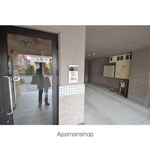 第3奥村マンションの玄関写真