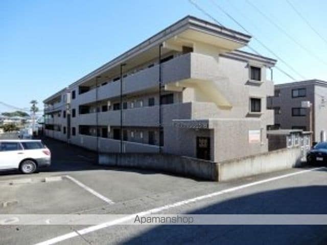 リージングマンションの外観写真