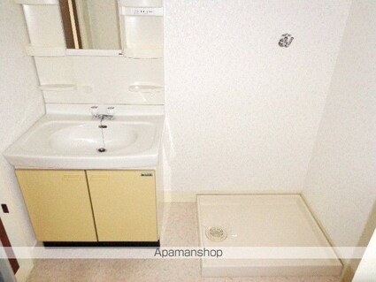 長野県松本市並柳２丁目[2LDK/68.9m2]の洗面所