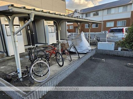 レオパレスウェル春日[1K/28.02m2]の共用部