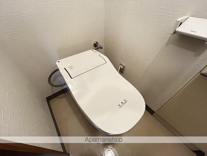 フルセイル権太坂[3SLDK/83.17m2]のトイレ