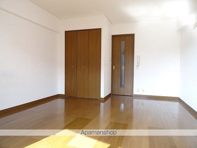 プログレス八乙女の内装写真