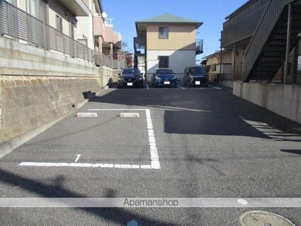 ピエトラ　ポンテ[1K/26.52m2]の駐車場