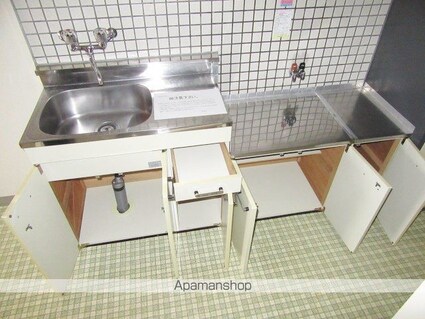 ドムス・ミワ東館[1K/20m2]の内装