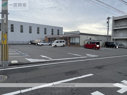 ウィット三津[1LDK/53.45m2]の周辺1