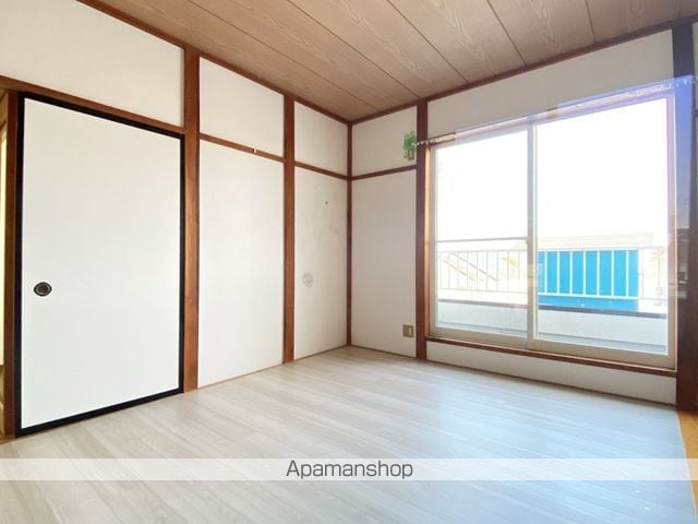 ベルメゾンの内装写真