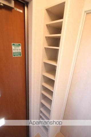 レトアKosenbaの内装写真