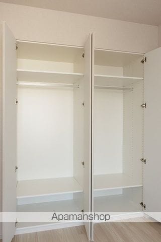 スカイグランデ津田沼の内装写真
