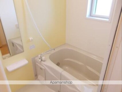 ベリーヒルズＢ[2LDK/57.07m2]のバス