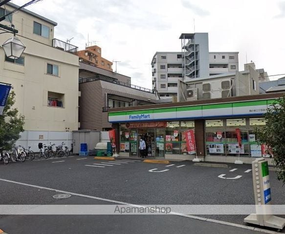 アーバン レクサスの周辺写真