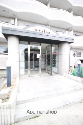 アザレア七日市の玄関写真
