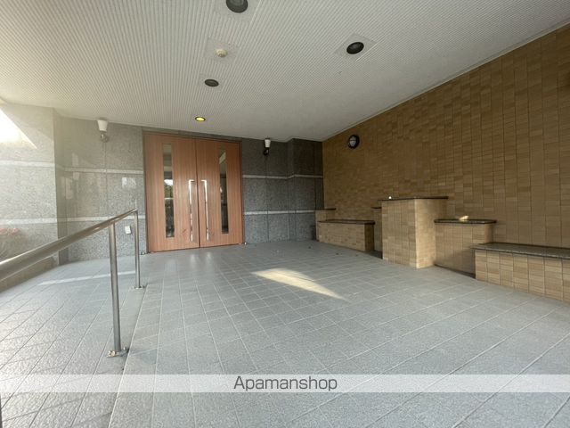アルッサンスIIの玄関写真