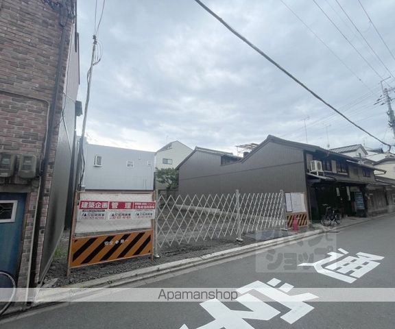 Gladvis京都室町の外観写真
