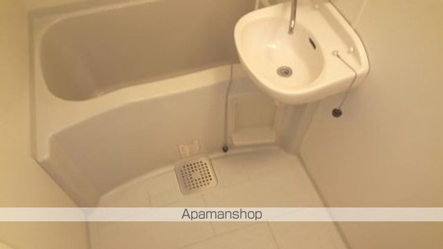 レオパレス国府台の内装写真