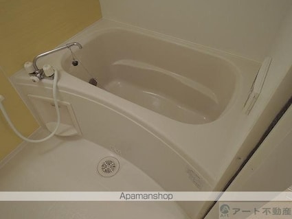 ソレイユＫ枝松Ｃ[2LDK/62.45m2]のバス