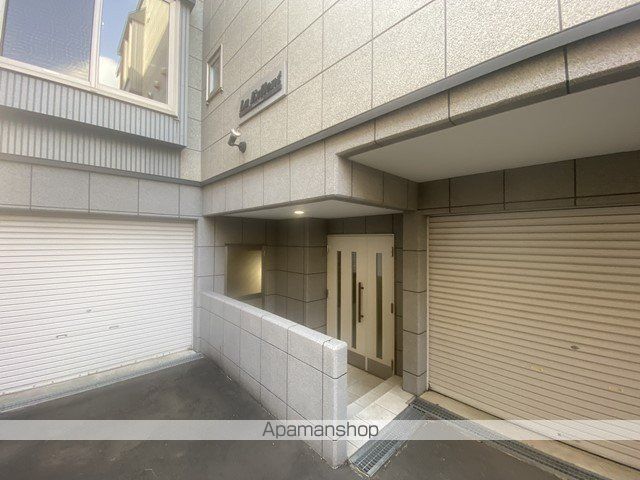 エクセランの玄関写真